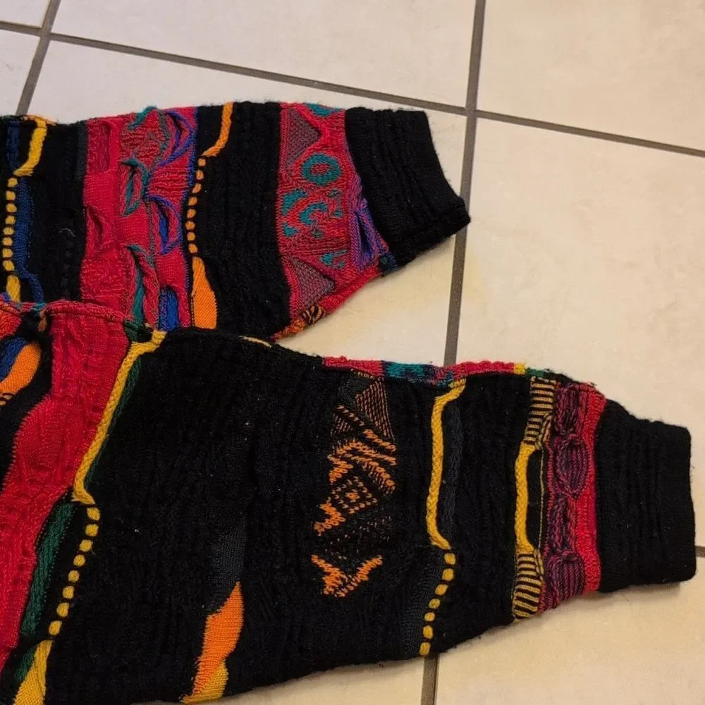 Coogi Sweater New Wool Bright Red Purple Texture Crew Neck Pullover Size M - Picture 3 of 13